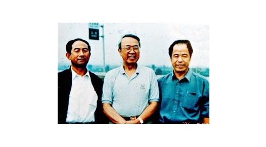 楊金泉、劉俊謙與聯(lián)合國副秘書長的合影