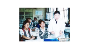 化學(xué)實驗課